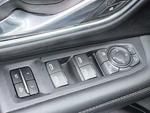 Used 2024 Chevrolet Tahoe Premier image 21