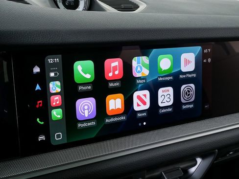 New 2026 Porsche Cayenne image 16