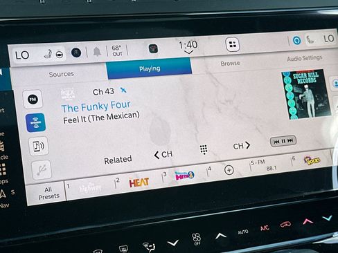 New 2026 Jeep Grand Cherokee L Limited AWD/4WD image 19
