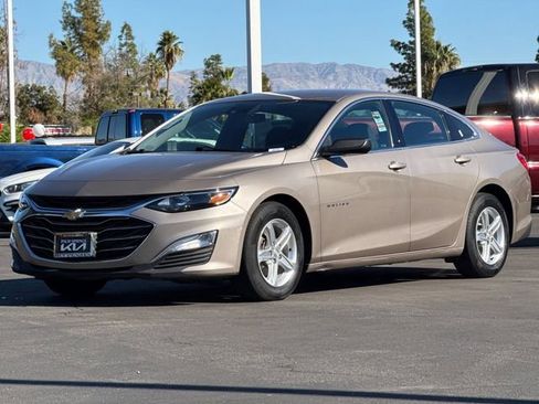 Used 2024 Chevrolet Malibu LS image 7