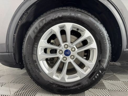 Used 2020 Ford Escape SE image 42