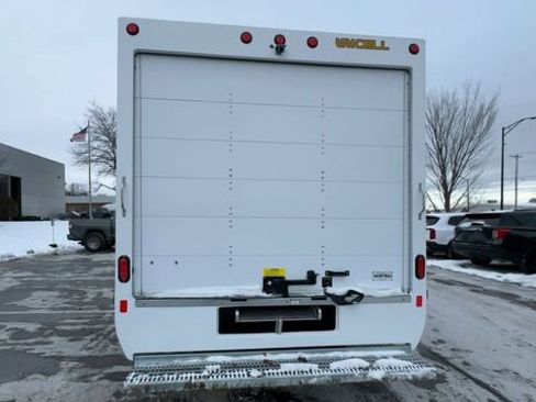 New 2026 Ford E-350 and Econoline 350 Super Duty w/ Power Equipment Group image 3