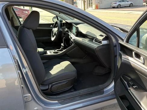 Used 2022 Kia K5 LX FWD image 25