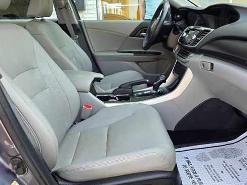 Used 2014 Honda Accord EX-L image 10