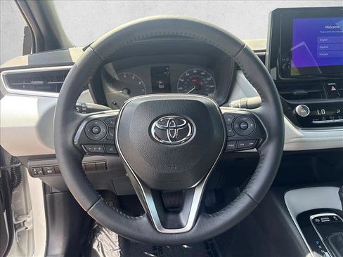 Certified 2024 Toyota Corolla SE FWD image 17