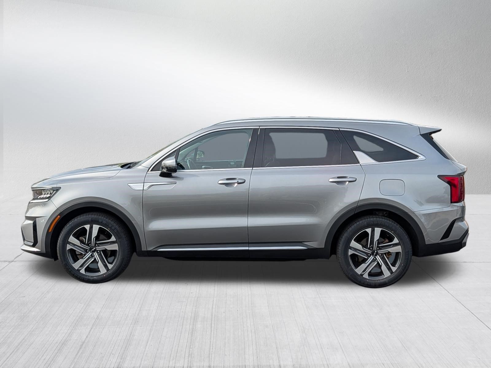Used 2023 Kia Sorento EX AWD/4WD image 4