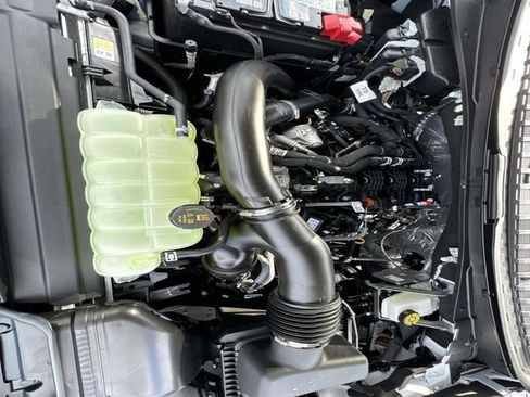 New 2025 Ford Expedition Platinum w/ Stealth Performance Package image 10