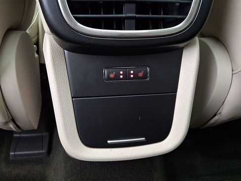 Used 2020 Lincoln Nautilus Reserve w/ Equipment Group 201A FWD image 12