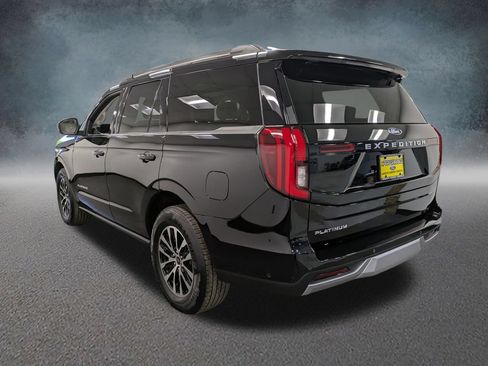 Used 2025 Ford Expedition Platinum AWD/4WD image 6