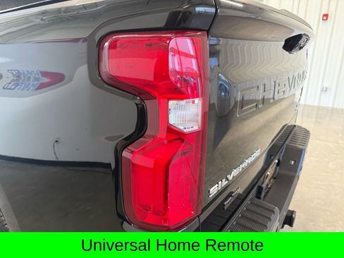 Used 2022 Chevrolet Silverado 1500 High Country w/ Max Trailering Package AWD/4WD image 8