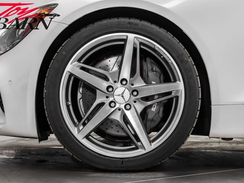 Used 2017 Mercedes-Benz AMG GT Coupe image 20