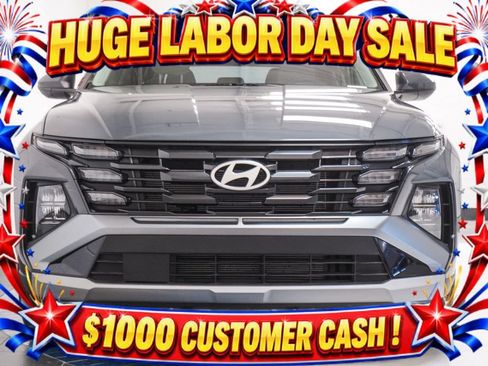 Used 2025 Hyundai Tucson SE FWD image 30