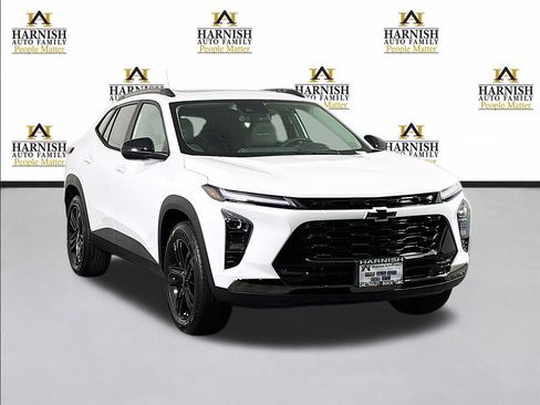 New 2026 Chevrolet Trax ACTIV w/ Sunroof Package image 1