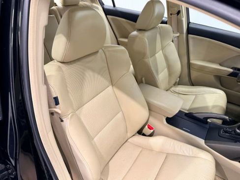 Used 2010 Acura TSX V6 Sedan image 47