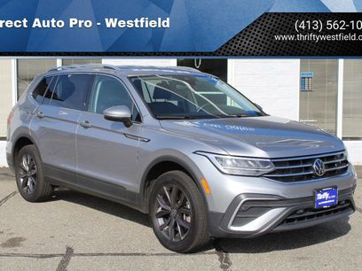 Used 2024 Volkswagen Tiguan SE
