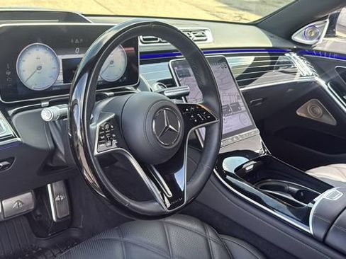Certified 2023 Mercedes-Benz Maybach S 580 4MATIC image 33