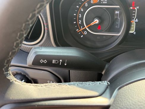 Used 2026 Jeep Wrangler Unlimited Rubicon AWD/4WD image 37