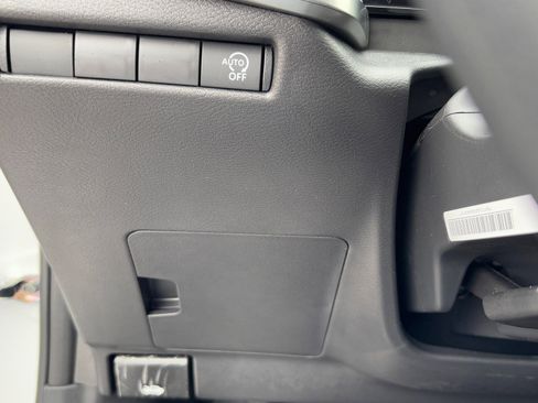 New 2026 Nissan Kicks SV image 28