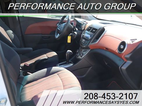 Used 2014 Chevrolet Sonic LT FWD image 19