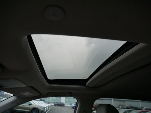 Used 2026 Honda CR-V EX-L image 32