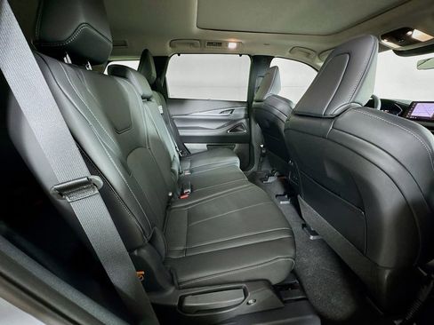 New 2026 INFINITI QX60 Luxe image 35
