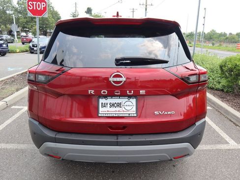 Certified 2023 Nissan Rogue SV image 7