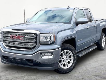 Used 2016 GMC Sierra 1500 SLE w/ SLE Value Package