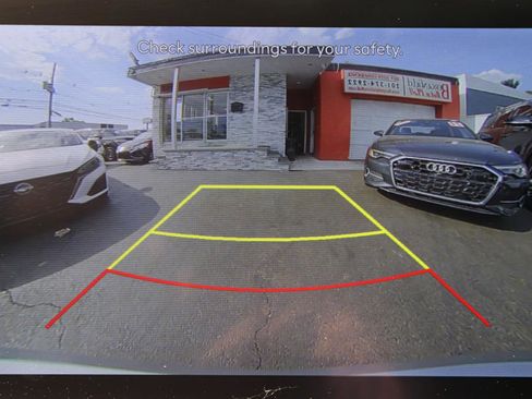 Used 2025 Hyundai Sonata SEL FWD image 33