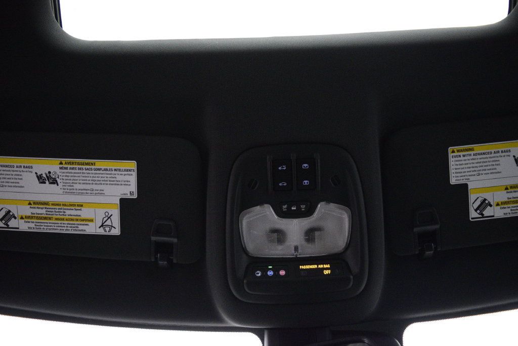 Used 2021 Chevrolet TrailBlazer RS w/ Sun and Liftgate Package AWD/4WD image 26