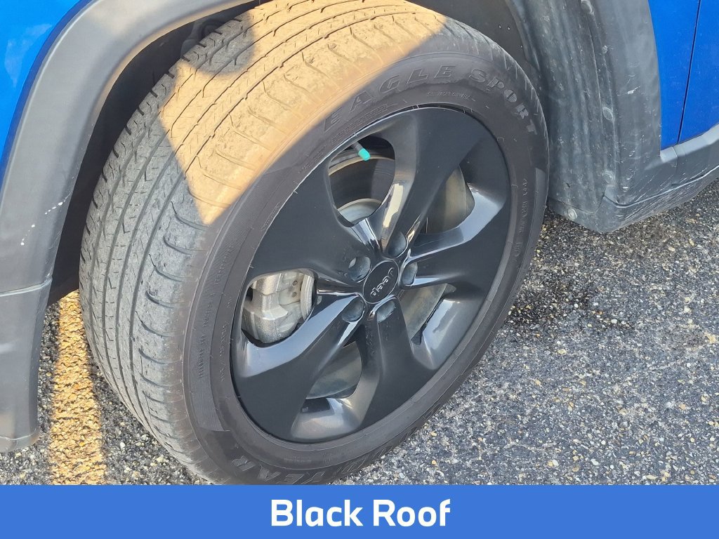 Used 2021 Jeep Compass Latitude FWD image 6