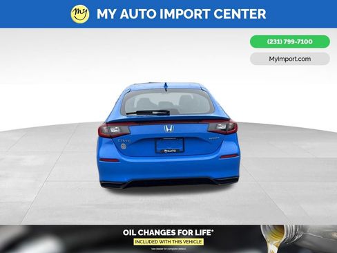 Used 2024 Honda Civic Sport image 6