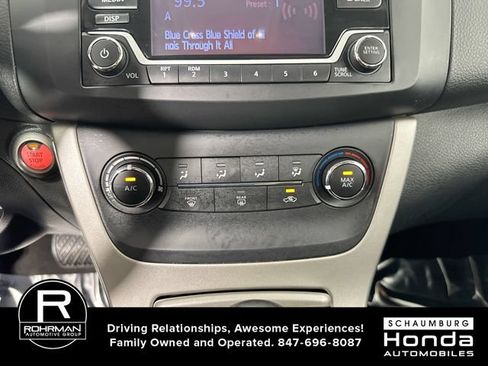Used 2015 Nissan Sentra SV FWD image 9