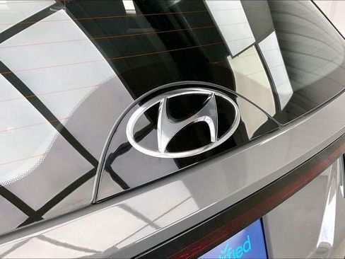Certified 2024 Hyundai Tucson SE FWD image 31