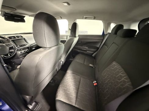 Used 2022 Mitsubishi Outlander Sport LE image 13