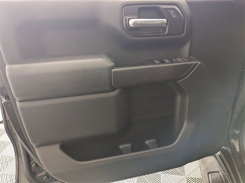 Certified 2024 Chevrolet Silverado 1500 Custom Trail Boss w/ LPO, Dark Essentials Package image 8