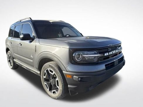 Used 2021 Ford Bronco Sport Outer Banks w/ Outer Banks Package (96D) AWD/4WD image 4