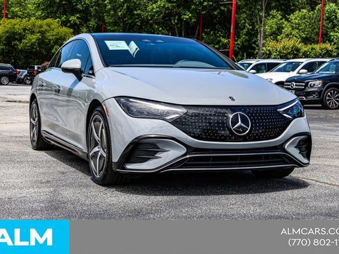 Used 2024 Mercedes-Benz EQE 500 4MATIC Sedan image 5