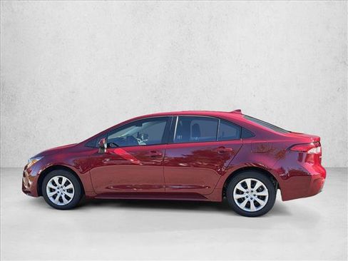 Used 2026 Toyota Corolla LE FWD image 8