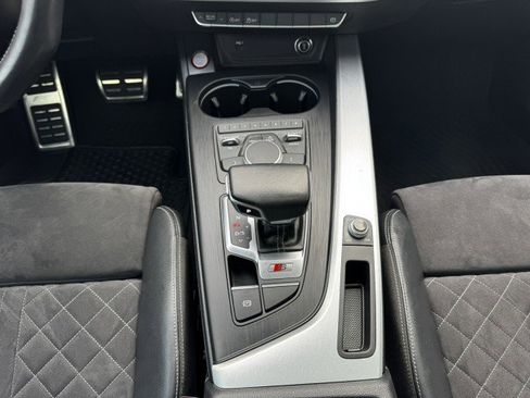 Used 2019 Audi S5 Premium w/ Convenience Package image 34