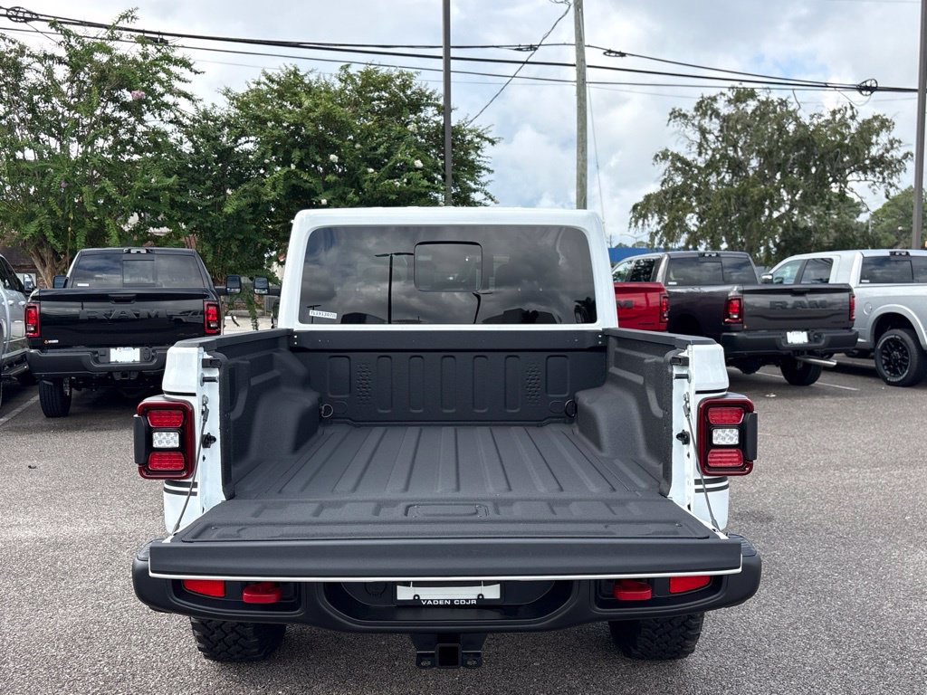 New 2026 Jeep Gladiator Rubicon AWD/4WD image 11