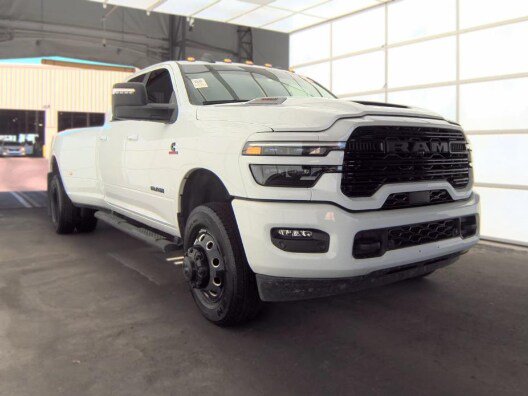 Used 2025 RAM 3500 Laramie w/ Night Edition AWD/4WD image 3