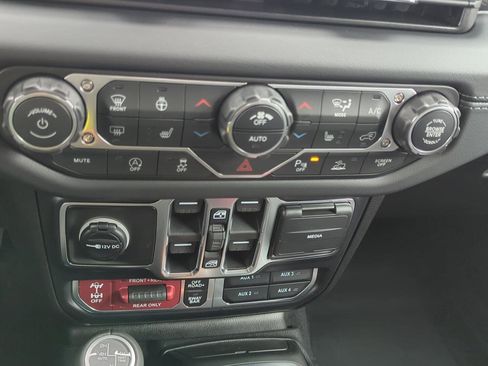 New 2026 Jeep Gladiator Rubicon AWD/4WD image 26