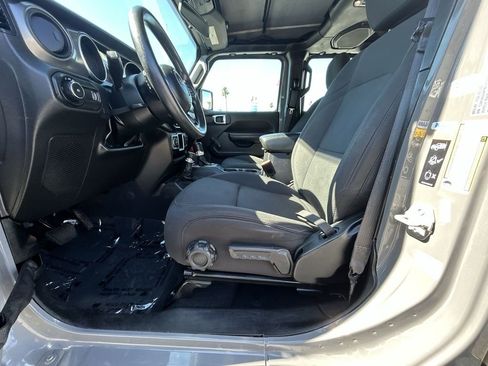 Used 2023 Jeep Wrangler Sport image 12