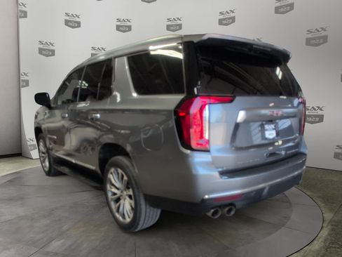 Used 2021 GMC Yukon Denali image 3