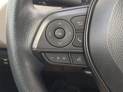 Certified 2025 Toyota Corolla LE image 22