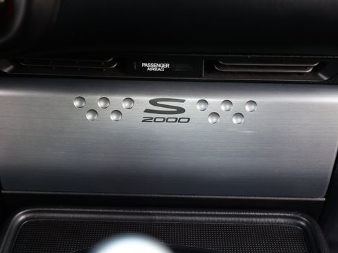 Used 2008 Honda S2000 image 32