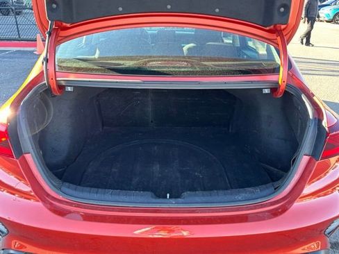 Used 2023 Kia Forte LXS w/ LXS Technology Package image 19