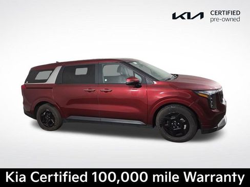 Certified 2025 Kia Carnival FWD image 5