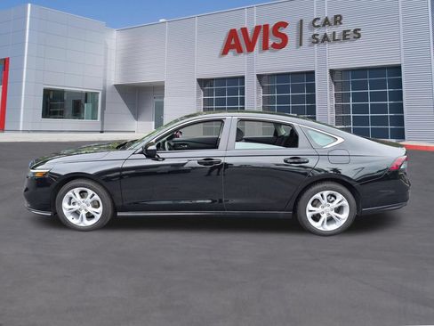 Used 2025 Honda Accord LX image 10