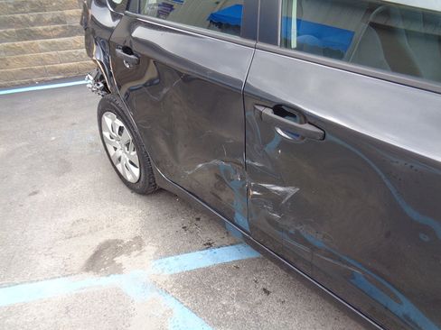 Used 2008 Subaru Impreza 2.5i image 3